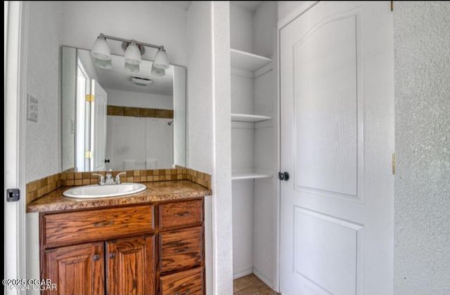 1729 S Indiana Avenue, Joplin, MO 64804