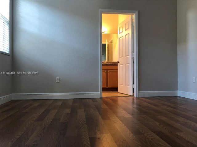 1524 SW 147th Ave, Pembroke Pines, FL 33027