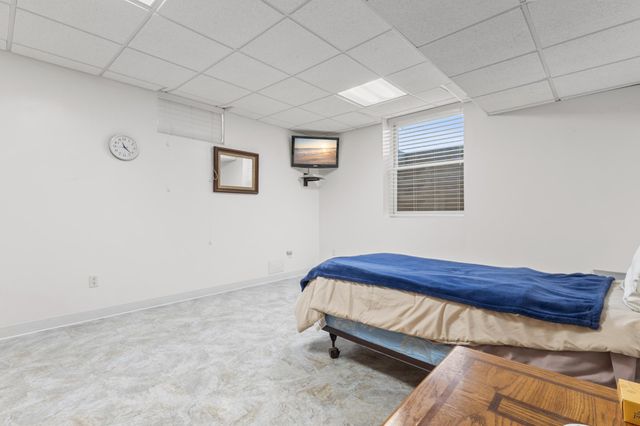 3212 33rd Avenue NE, Saint Anthony, MN 55418