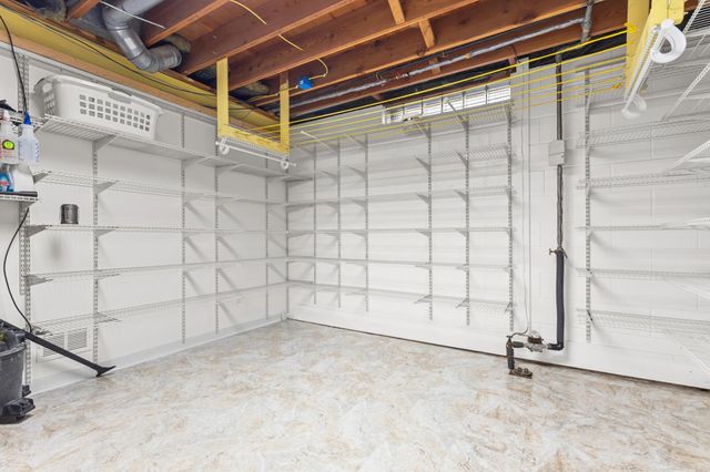 3212 33rd Avenue NE, Saint Anthony, MN 55418