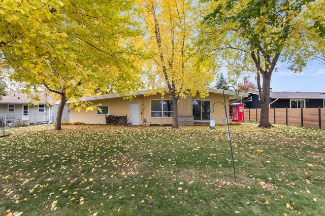 3212 33rd Avenue NE, Saint Anthony, MN 55418