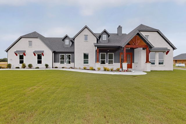 176 County Road 4615, Wolfe City, TX 75496
