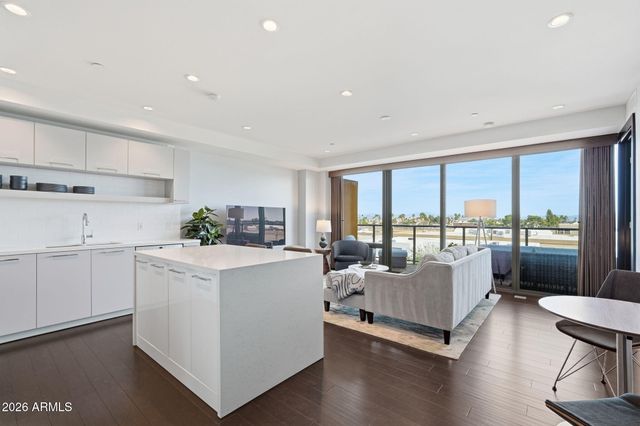 4422 N 75TH Street 4010, Scottsdale, AZ 85251