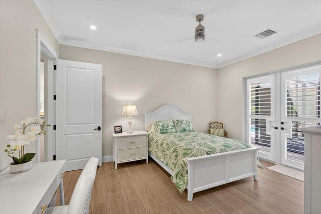 7748 SE Manhasset Place, Hobe Sound, FL 33455