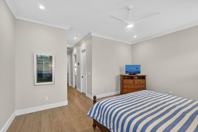 7748 SE Manhasset Place, Hobe Sound, FL 33455