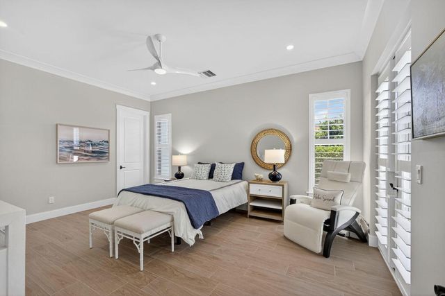 7748 SE Manhasset Place, Hobe Sound, FL 33455