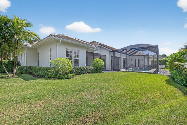 7748 SE Manhasset Place, Hobe Sound, FL 33455