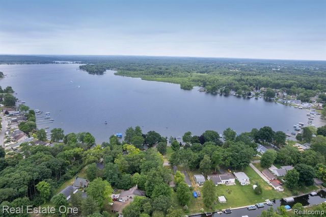 0 Glenroylet Drive, Hamburg, MI 48139