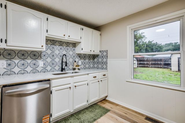 4621 S Gold, Wichita, KS 67217