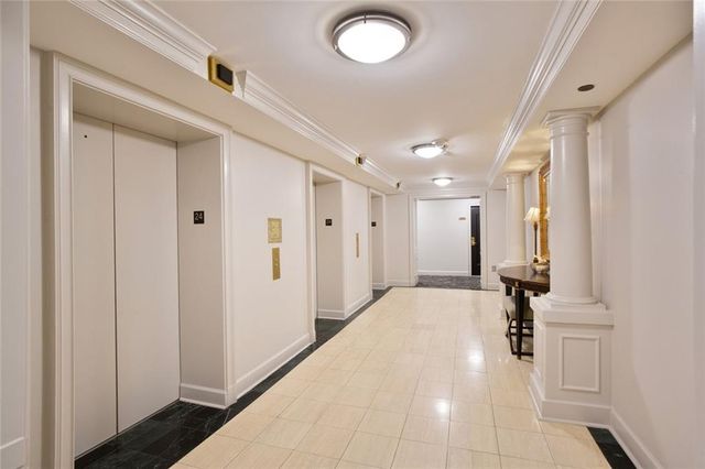 2870 Pharr Court South NW 2403, Atlanta, GA 30305