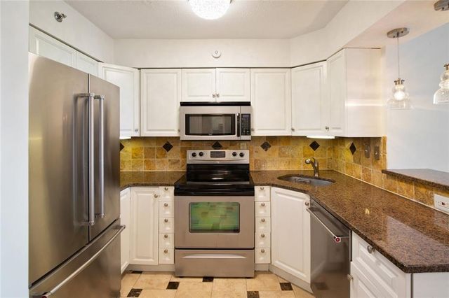 2870 Pharr Court South NW 2403, Atlanta, GA 30305