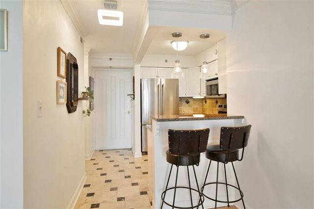 2870 Pharr Court South NW 2403, Atlanta, GA 30305