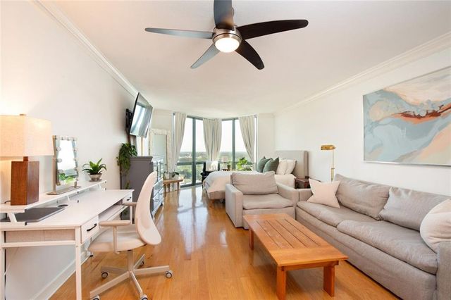 2870 Pharr Court South NW 2403, Atlanta, GA 30305