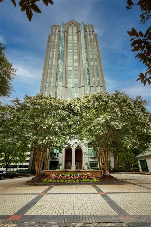 2870 Pharr Court South NW 2403, Atlanta, GA 30305