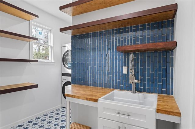 1018 Berne Street SW, Atlanta, GA 30316