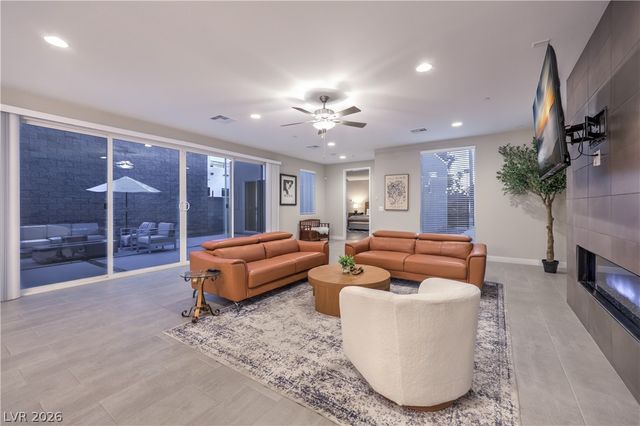 1327 South 8th Street, Las Vegas, NV 89104