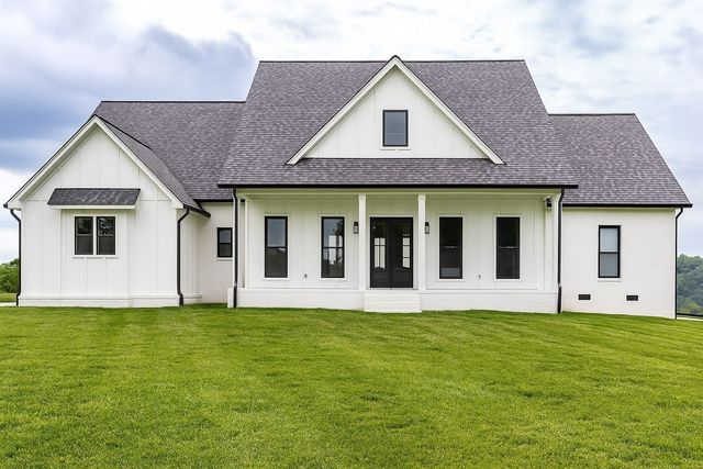 1031 Kennedy Ln, Cottontown, TN 37048