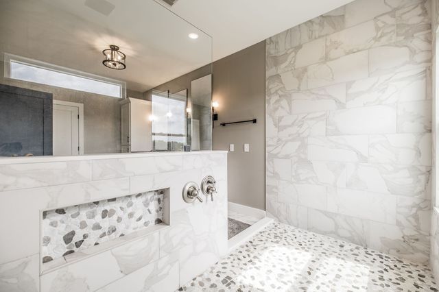 1031 Kennedy Ln, Cottontown, TN 37048