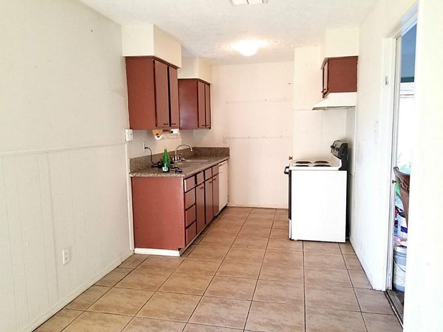 11523 Glenwolde, Houston, TX 77099