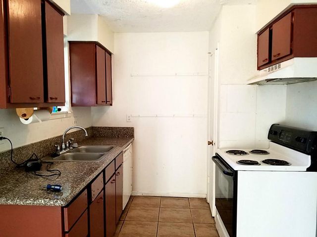 11523 Glenwolde, Houston, TX 77099