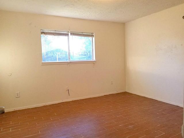 11523 Glenwolde, Houston, TX 77099