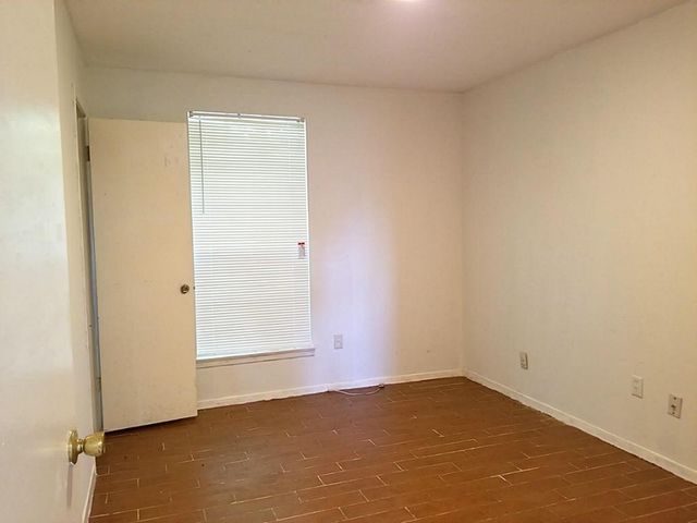 11523 Glenwolde, Houston, TX 77099