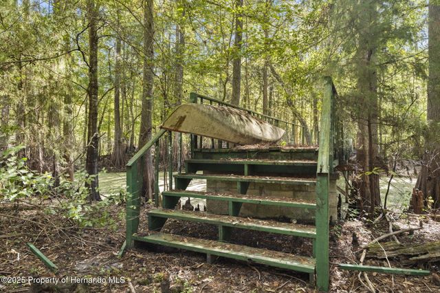 10750 E Sybil Court, Floral City, FL 34436