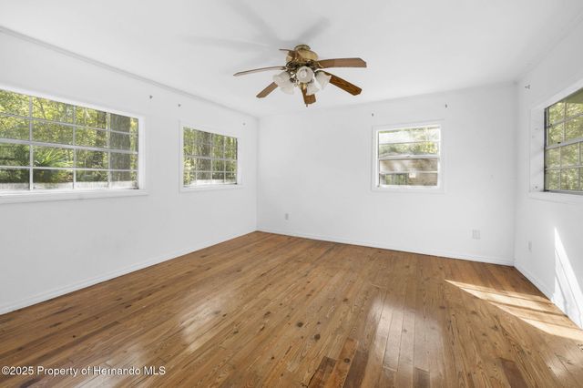 10750 E Sybil Court, Floral City, FL 34436