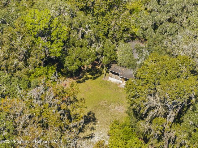 10750 E Sybil Court, Floral City, FL 34436