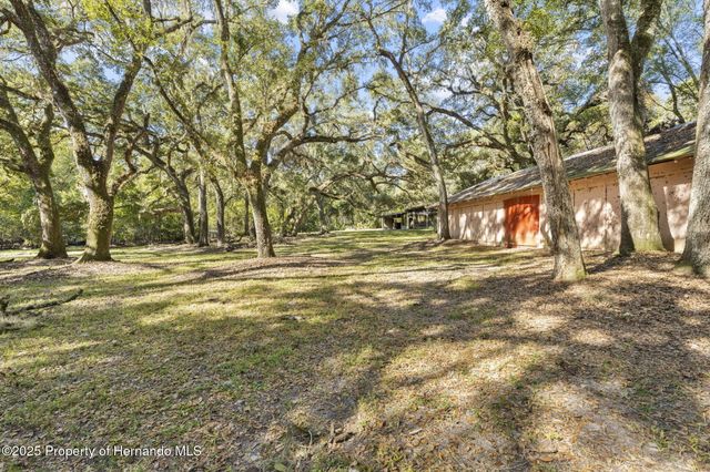 10750 E Sybil Court, Floral City, FL 34436