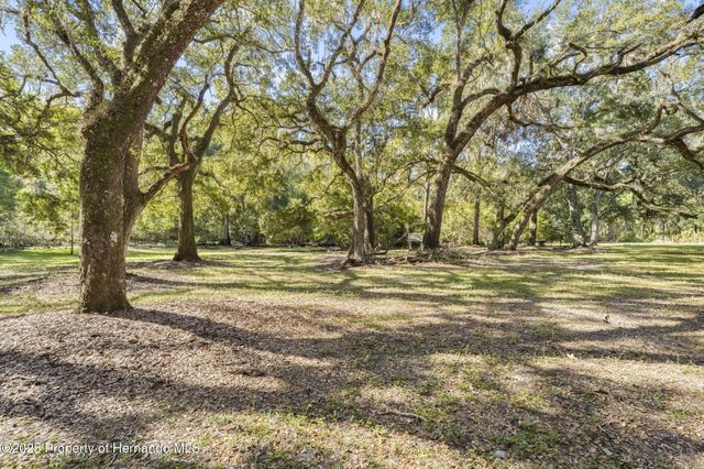 10750 E Sybil Court, Floral City, FL 34436