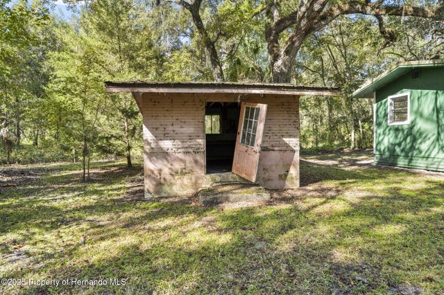 10750 E Sybil Court, Floral City, FL 34436