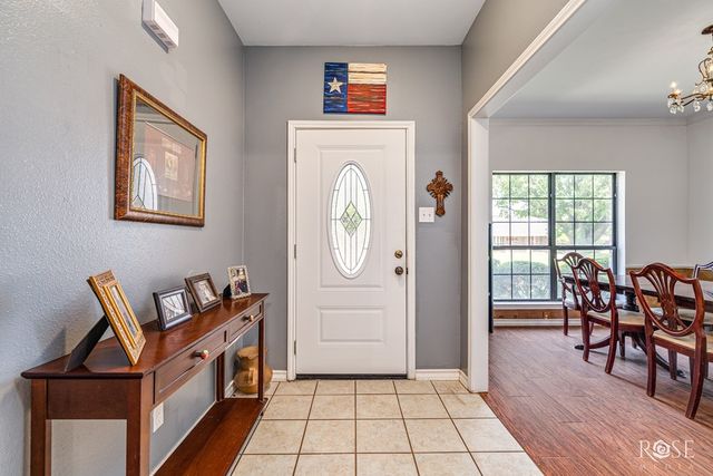 3405 Shadyhill Dr, San Angelo, TX 76904