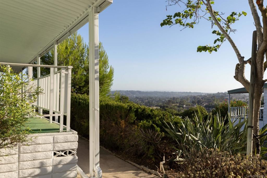 275 S Worthington St 105, Spring Valley, CA 91977 — photo 2