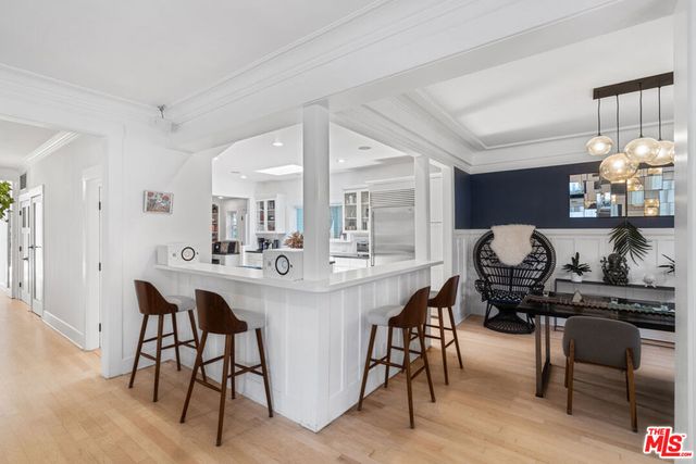 2802 2nd Street, Santa Monica, CA 90405