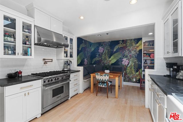 2802 2nd Street, Santa Monica, CA 90405