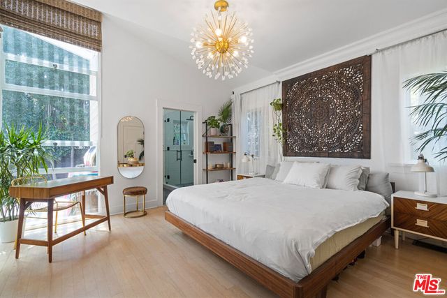 2802 2nd Street, Santa Monica, CA 90405