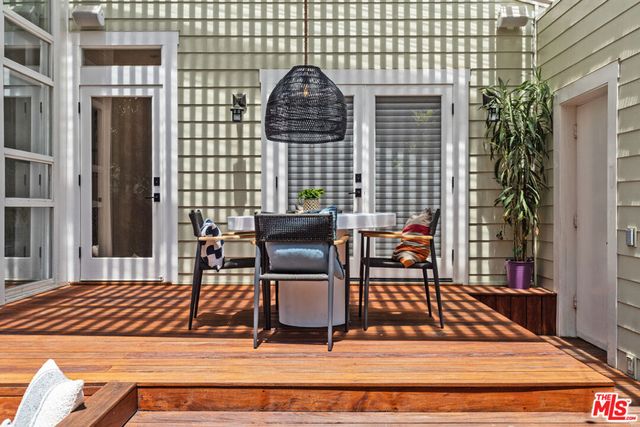 2802 2nd Street, Santa Monica, CA 90405