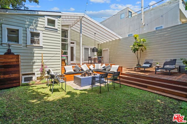 2802 2nd Street, Santa Monica, CA 90405