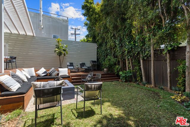 2802 2nd Street, Santa Monica, CA 90405