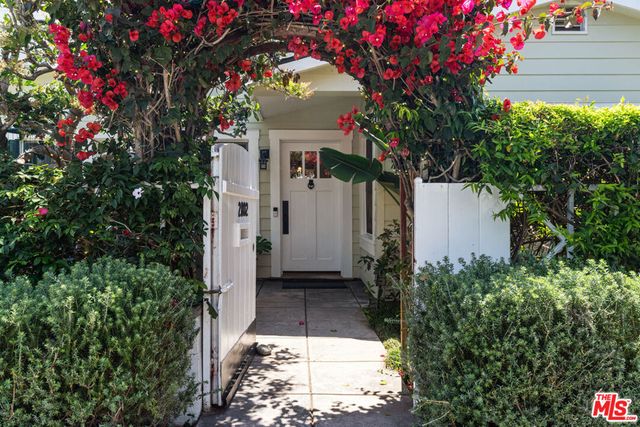 2802 2nd Street, Santa Monica, CA 90405