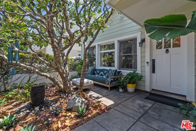 2802 2nd Street, Santa Monica, CA 90405