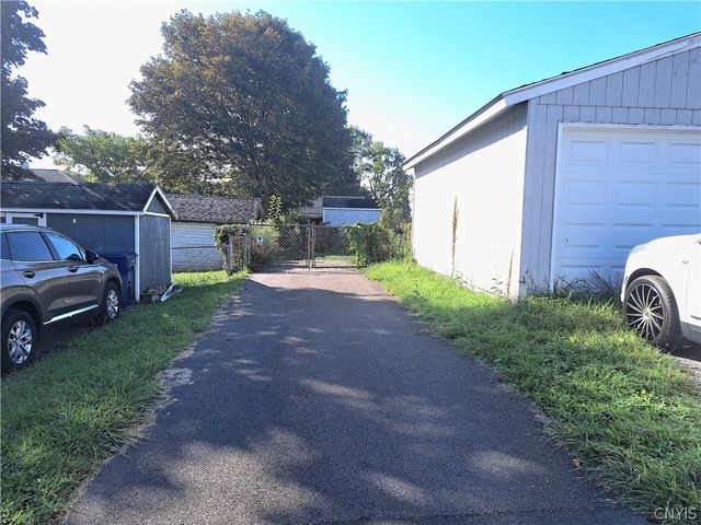 158 Norwood Avenue, Syracuse, NY 13206