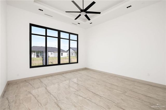 1402 Tierra Encantada, Weslaco, TX 78596