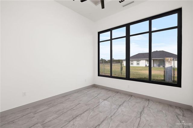 1402 Tierra Encantada, Weslaco, TX 78596
