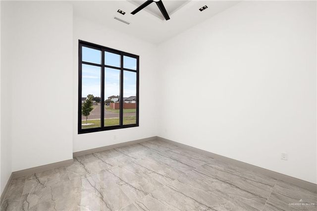 1402 Tierra Encantada, Weslaco, TX 78596