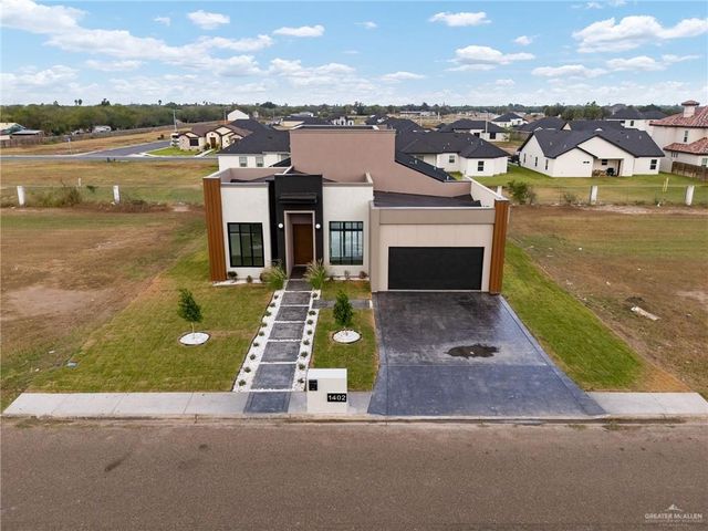 1402 Tierra Encantada, Weslaco, TX 78596
