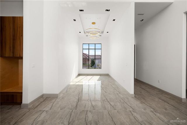 1402 Tierra Encantada, Weslaco, TX 78596
