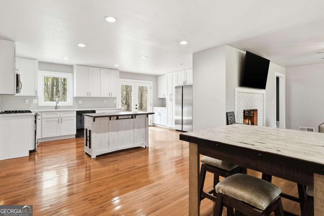 251 Fields Landing Drive, Canton, GA 30114