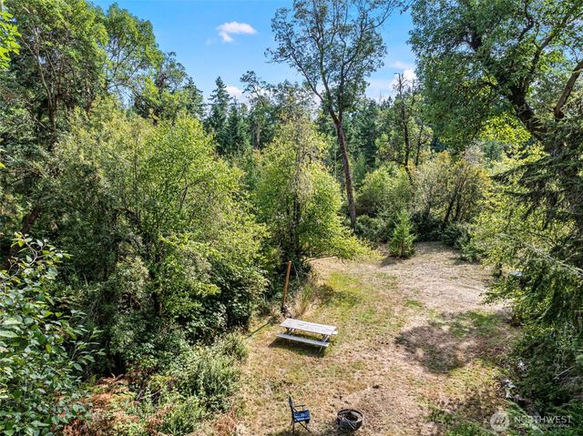 623 208th Avenue NW, Lakebay, WA 98349